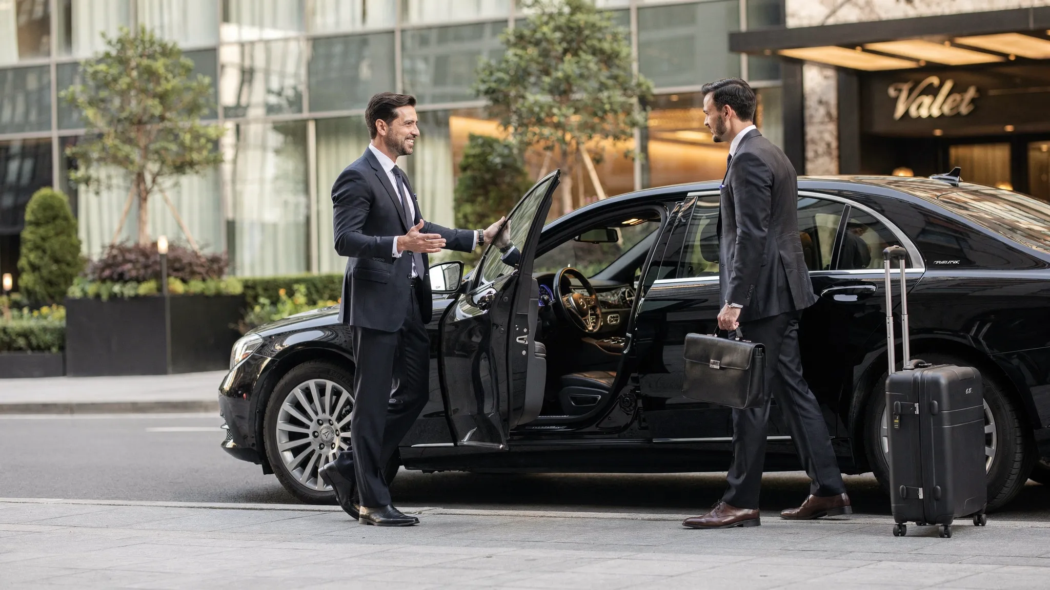 What a Chauffeur Driver Does (and Why It Matters)